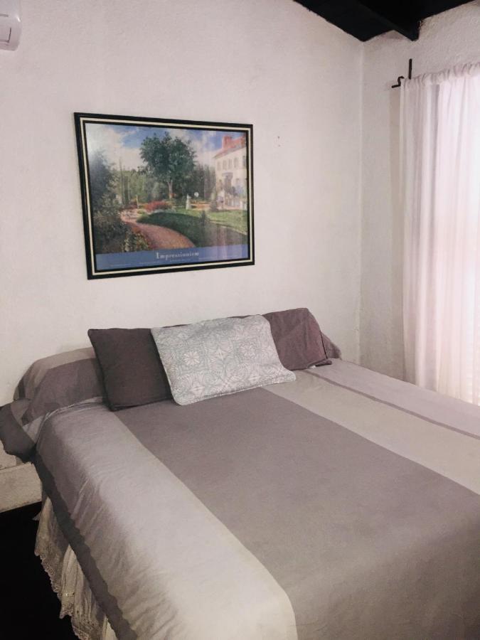 Casa De Huespedes El Trebol De Ezeiza Guest House La Union Exterior photo