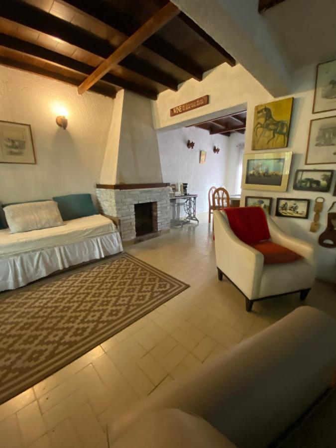 Casa De Huespedes El Trebol De Ezeiza Guest House La Union Exterior photo